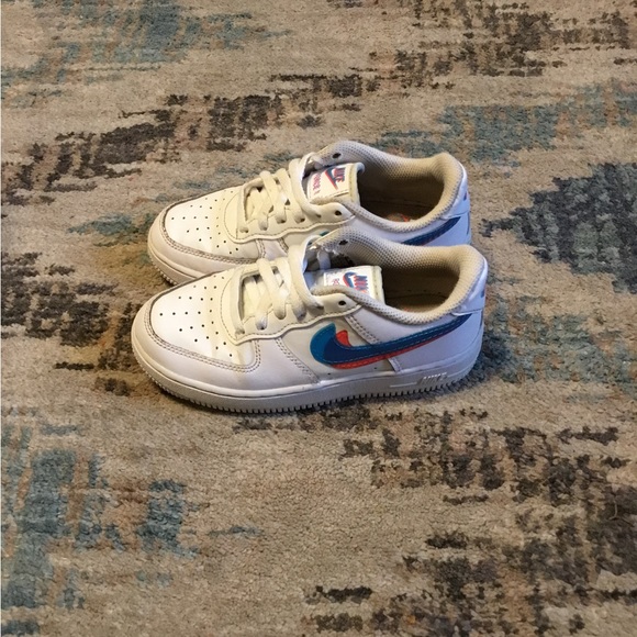 Nike Air Force 1 - Picture 3 of 5